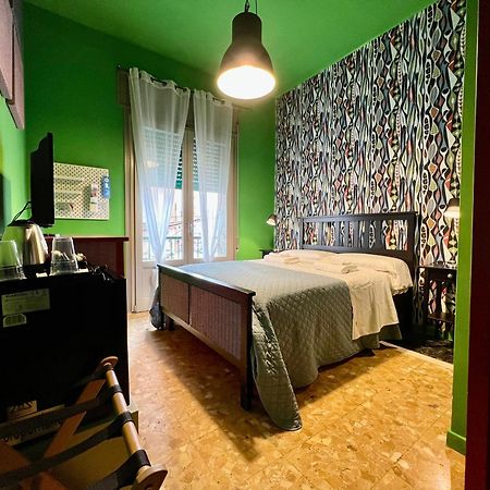 Guest House Sonnino 37 กาญารี ภายนอก รูปภาพ