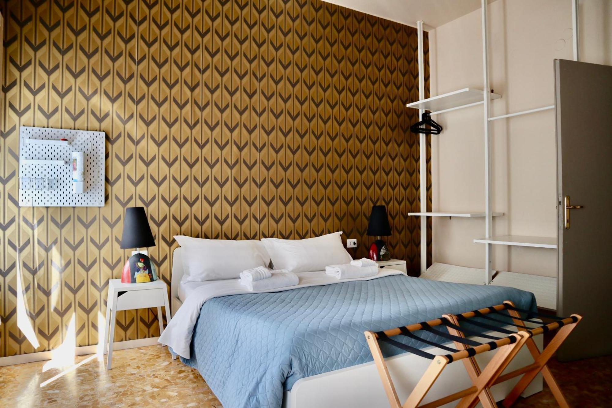 Guest House Sonnino 37 กาญารี ภายนอก รูปภาพ