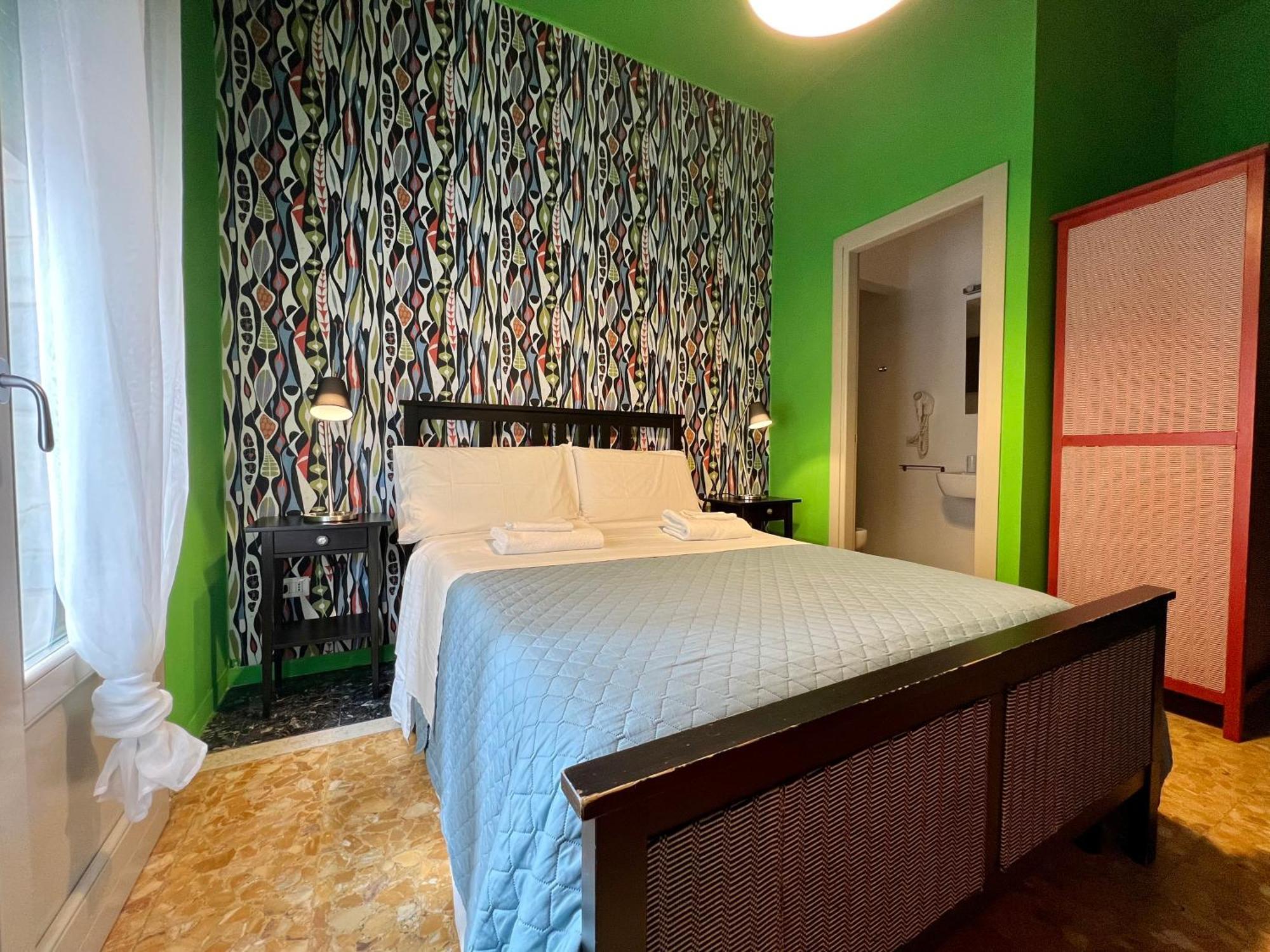 Guest House Sonnino 37 กาญารี ภายนอก รูปภาพ